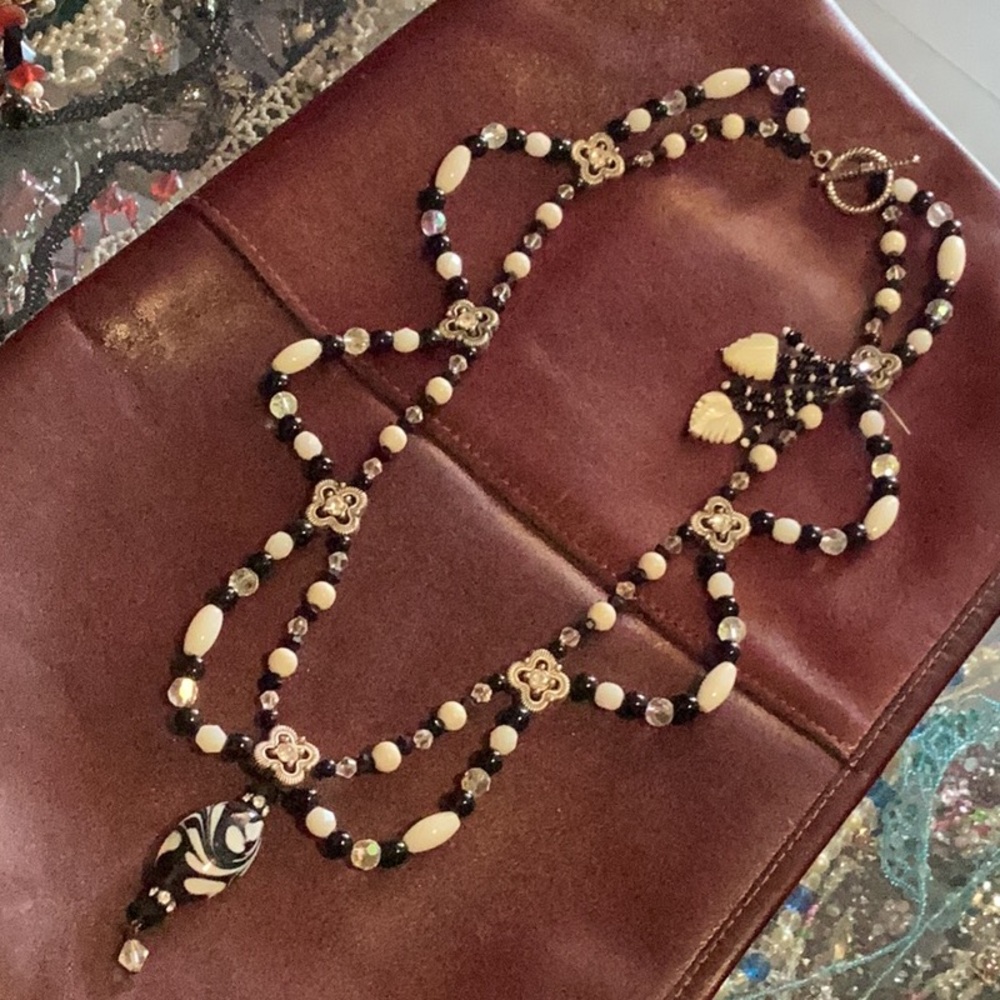 Handmade beaded necklace and earring set new